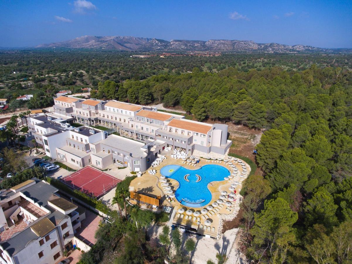 Hotel Futura Club Spiagge Bianche Fontane Bianche Zewnętrze zdjęcie